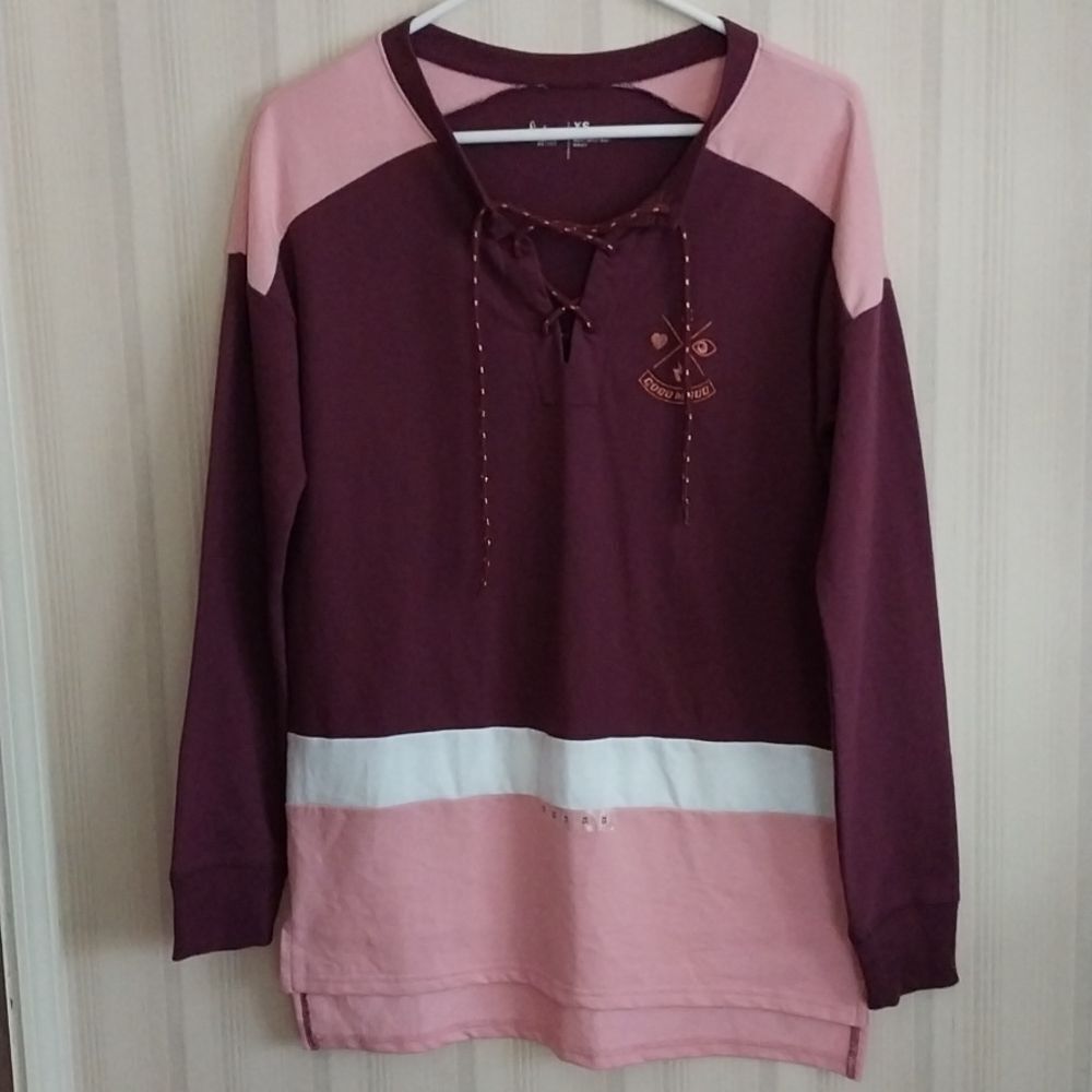 FLIRTITUDE ACTIVE pullover  1/4 lace up colorblock top size XS. NWT